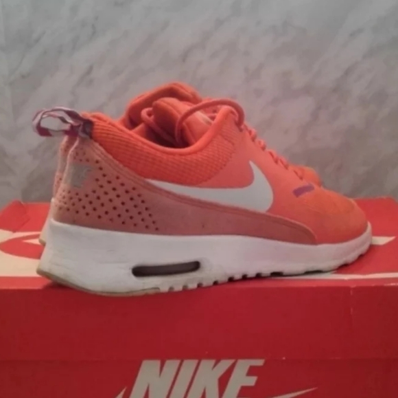 Nike Womens Air Max Thea 599409-800 pink Running Shoes Sneaker Size 7 - Picture 2 of 6
